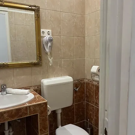 Apartman Millionrosesvintage Vaci Street *