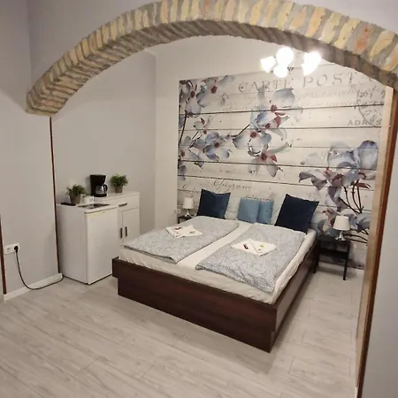 Apartman Millionrosesvintage Vaci Street Budapest