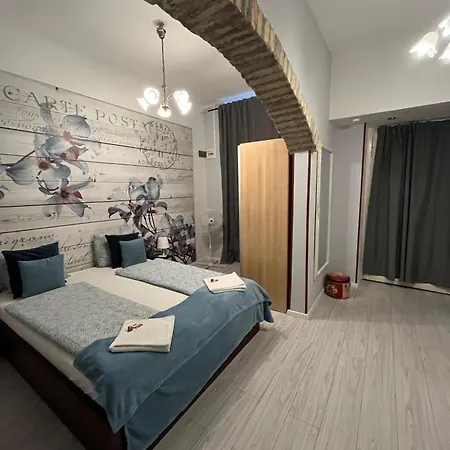 Millionrosesvintage Vaci Street Free Airconditioner And Coffee Apartament Budapeszt